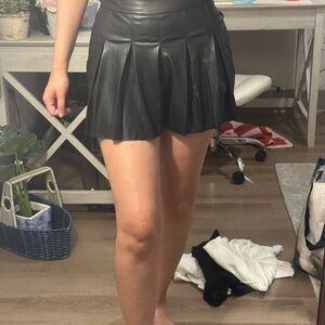 Shinestar Black Mini Skirt